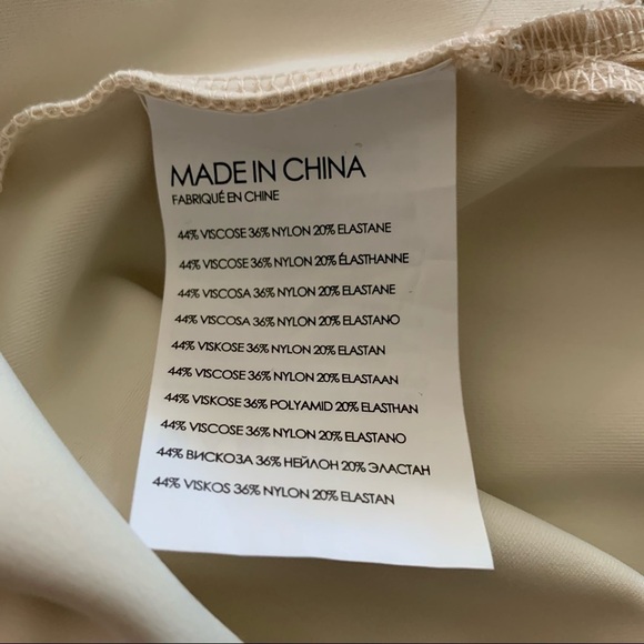 Club Monaco  TShirt With Roll Up Short Sleeves S/P - Picture 8 of 9